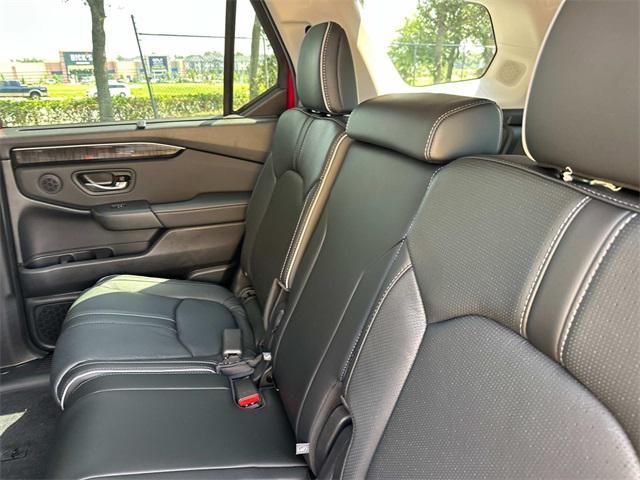 new 2025 Honda Pilot car, priced at $51,021