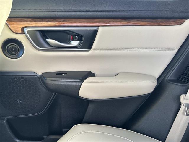 used 2020 Honda CR-V Hybrid car, priced at $27,900