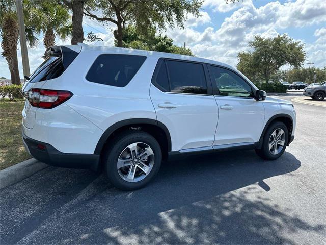 new 2025 Honda Pilot car, priced at $47,880