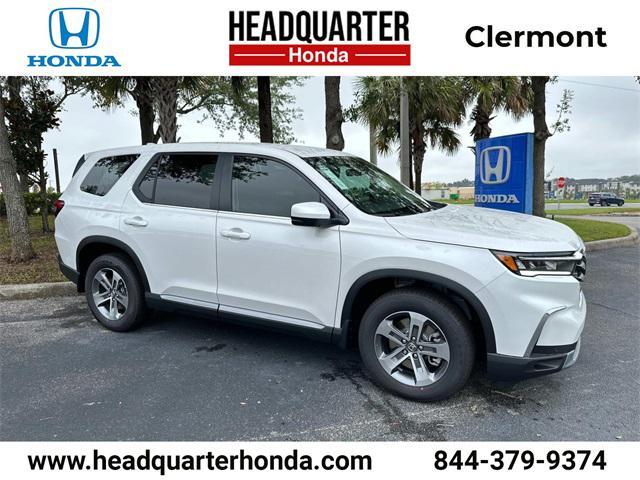 new 2025 Honda Pilot car, priced at $45,699