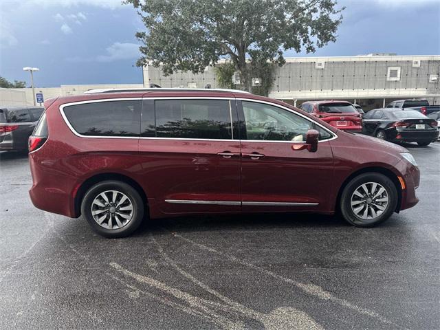used 2020 Chrysler Pacifica car, priced at $19,900