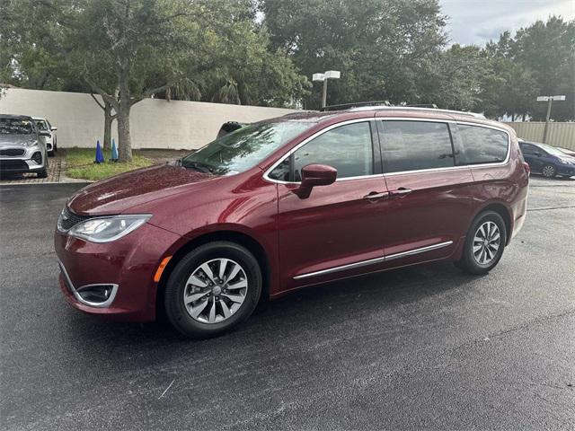 used 2020 Chrysler Pacifica car, priced at $19,900