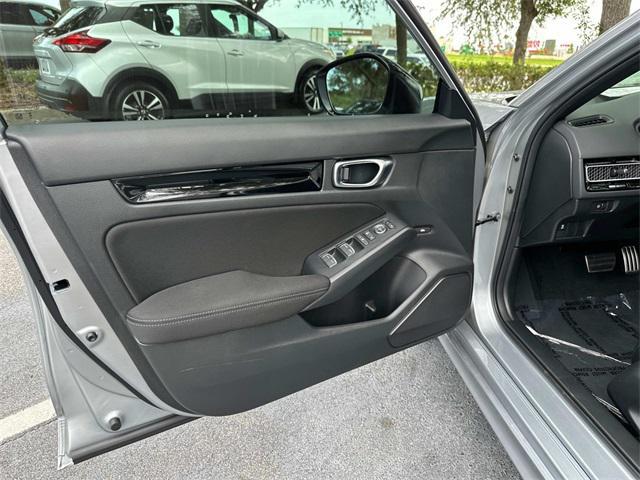 new 2025 Honda Civic Hybrid car, priced at $29,019