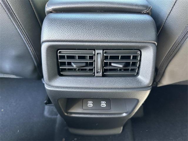 new 2026 Honda CR-V Hybrid car, priced at $39,931