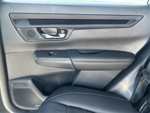 new 2026 Honda CR-V Hybrid car, priced at $39,931