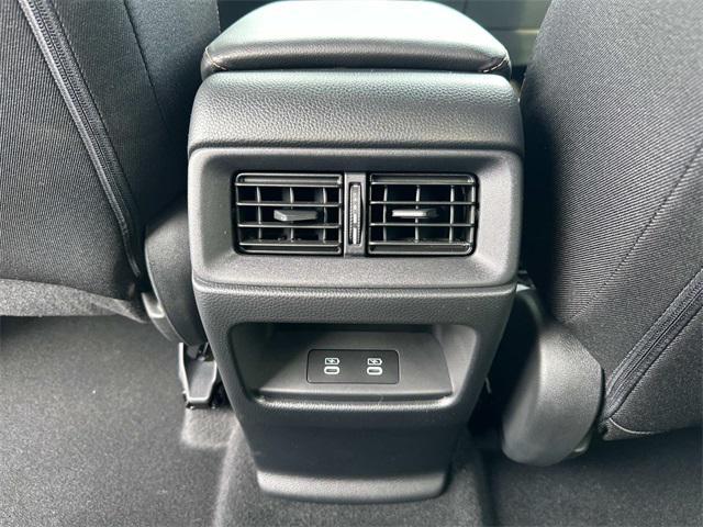 new 2026 Honda CR-V Hybrid car, priced at $40,195