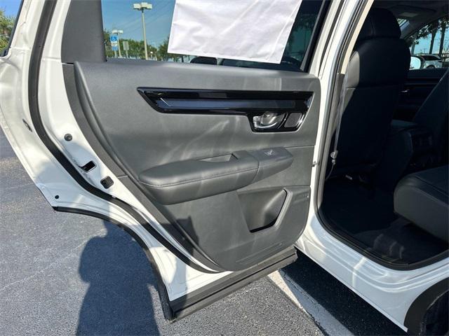 new 2025 Honda CR-V car, priced at $38,350