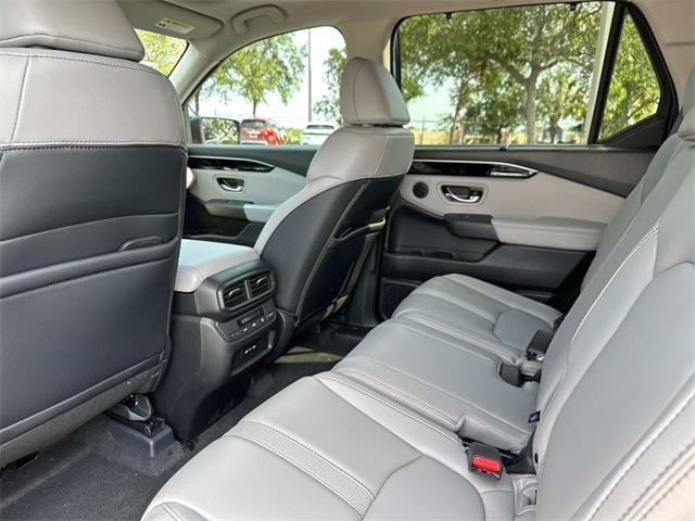 new 2025 Honda Pilot car, priced at $49,091