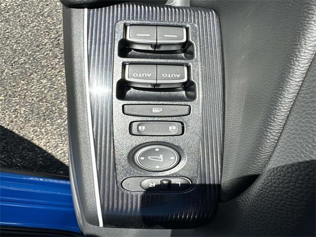 new 2026 Honda Civic Hybrid car, priced at $33,351