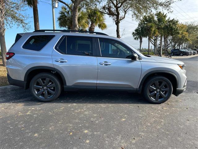 new 2025 Honda Pilot car, priced at $40,710