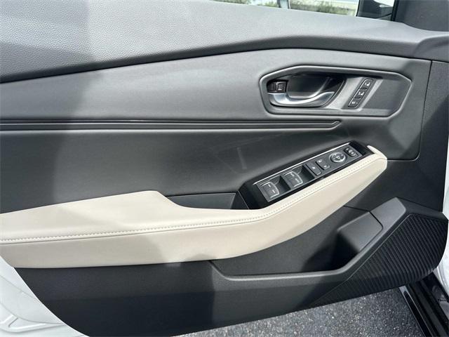 new 2025 Honda Accord Hybrid car, priced at $38,434