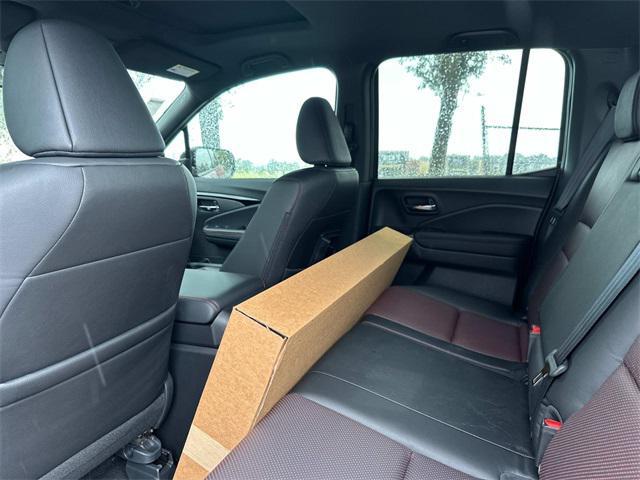 new 2025 Honda Ridgeline car, priced at $45,972