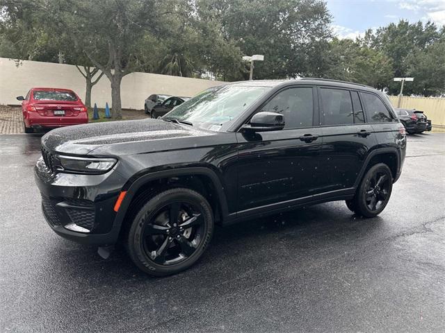used 2023 Jeep Grand Cherokee car, priced at $27,900