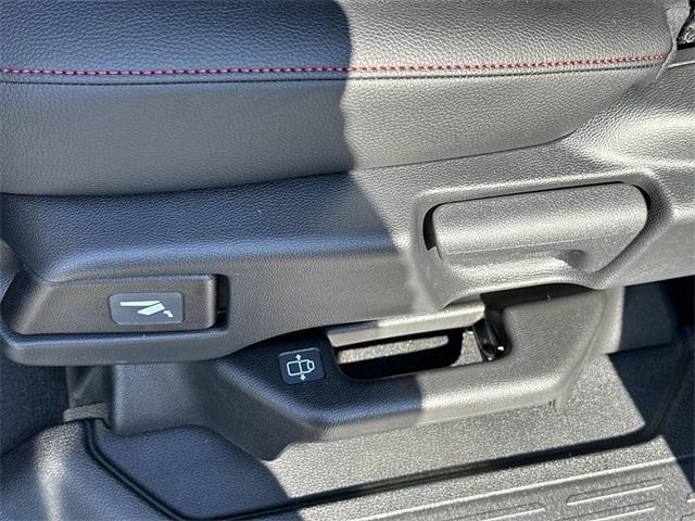 new 2026 Honda Odyssey car, priced at $43,463