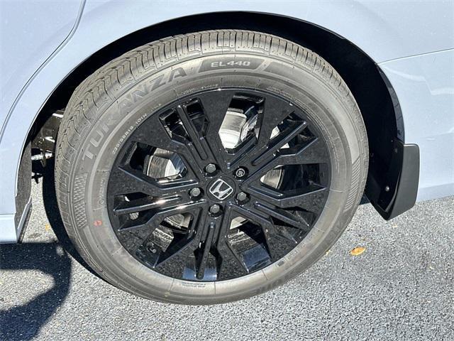 new 2026 Honda Odyssey car, priced at $43,463