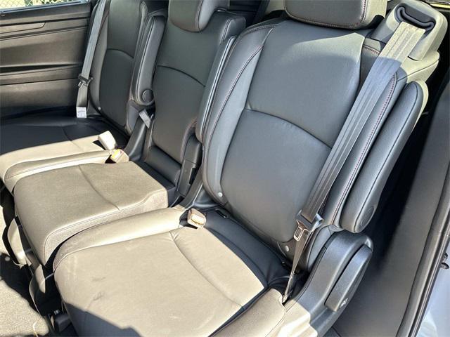 new 2026 Honda Odyssey car, priced at $43,463