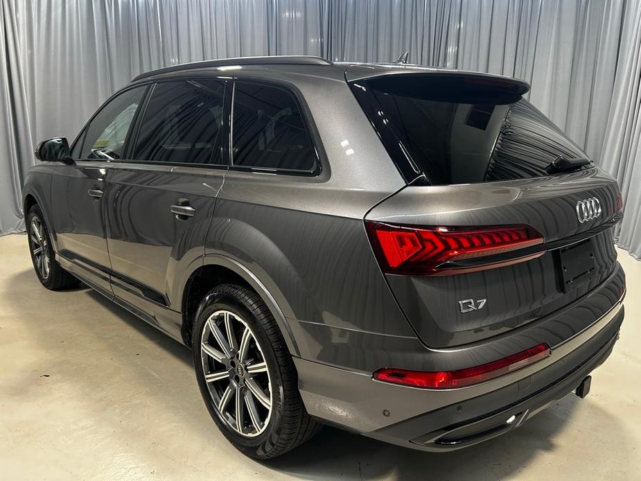 used 2024 Audi Q7 car, priced at $55,951