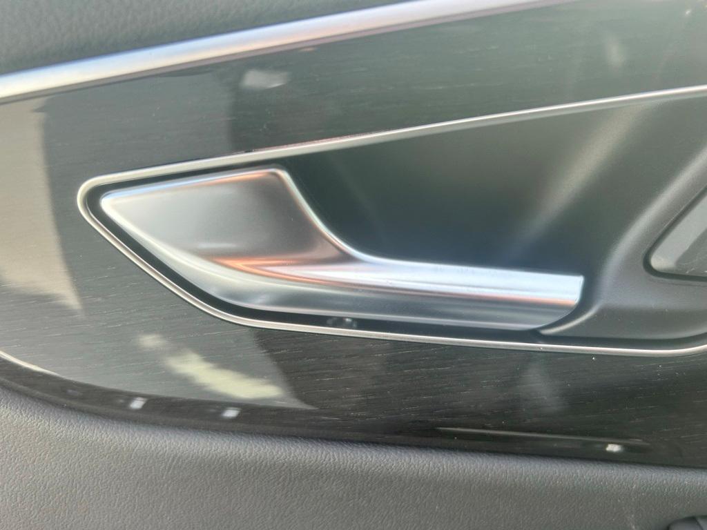 new 2025 Audi Q8 car, priced at $84,685