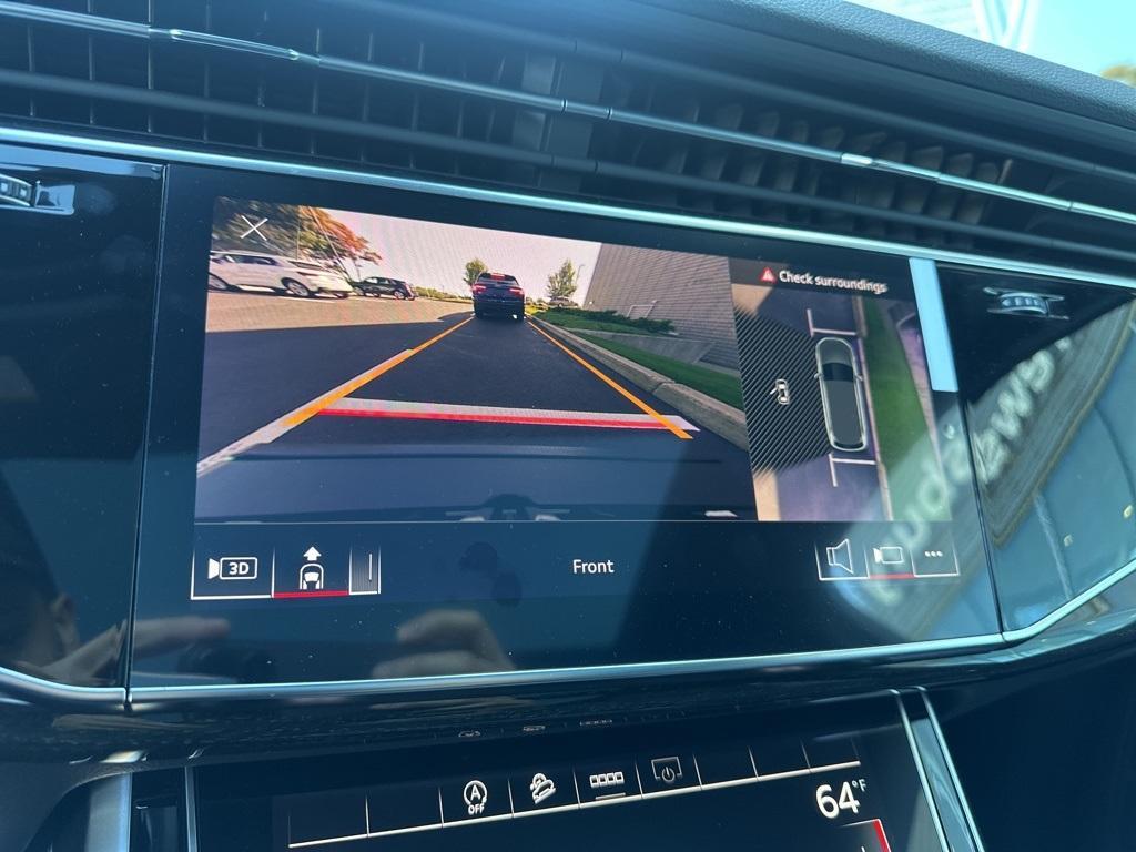 new 2025 Audi Q7 car, priced at $76,335