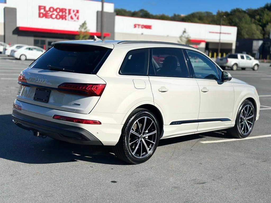 used 2022 Audi Q7 car, priced at $45,499
