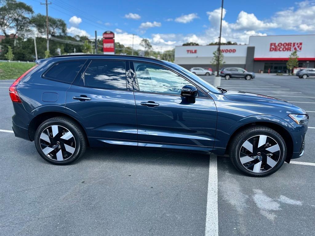 used 2025 Volvo XC60 Plug-In Hybrid car, priced at $57,999