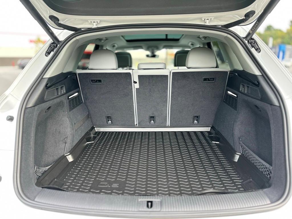 used 2022 Audi Q5 car, priced at $33,840