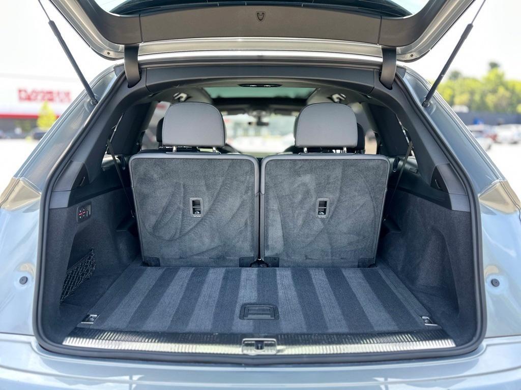 used 2025 Audi Q7 car, priced at $54,707