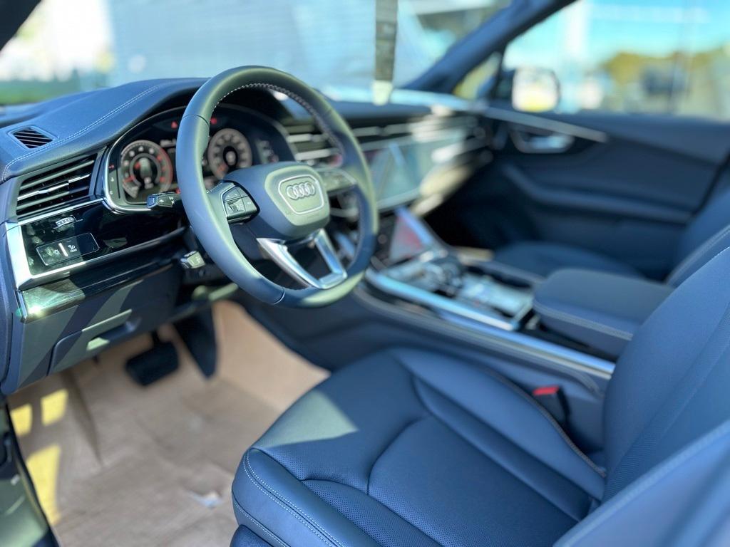 new 2026 Audi Q7 car, priced at $78,445