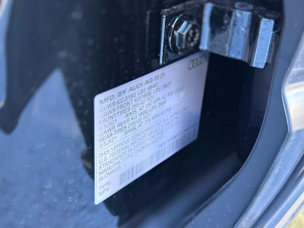 new 2026 Audi SQ7 car, priced at $115,455