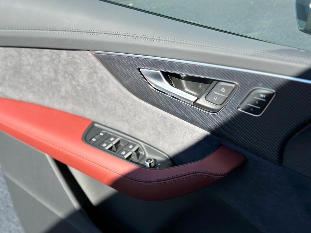 new 2026 Audi SQ7 car, priced at $115,455