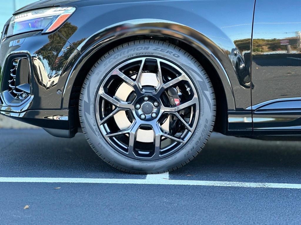 new 2026 Audi SQ7 car, priced at $115,455