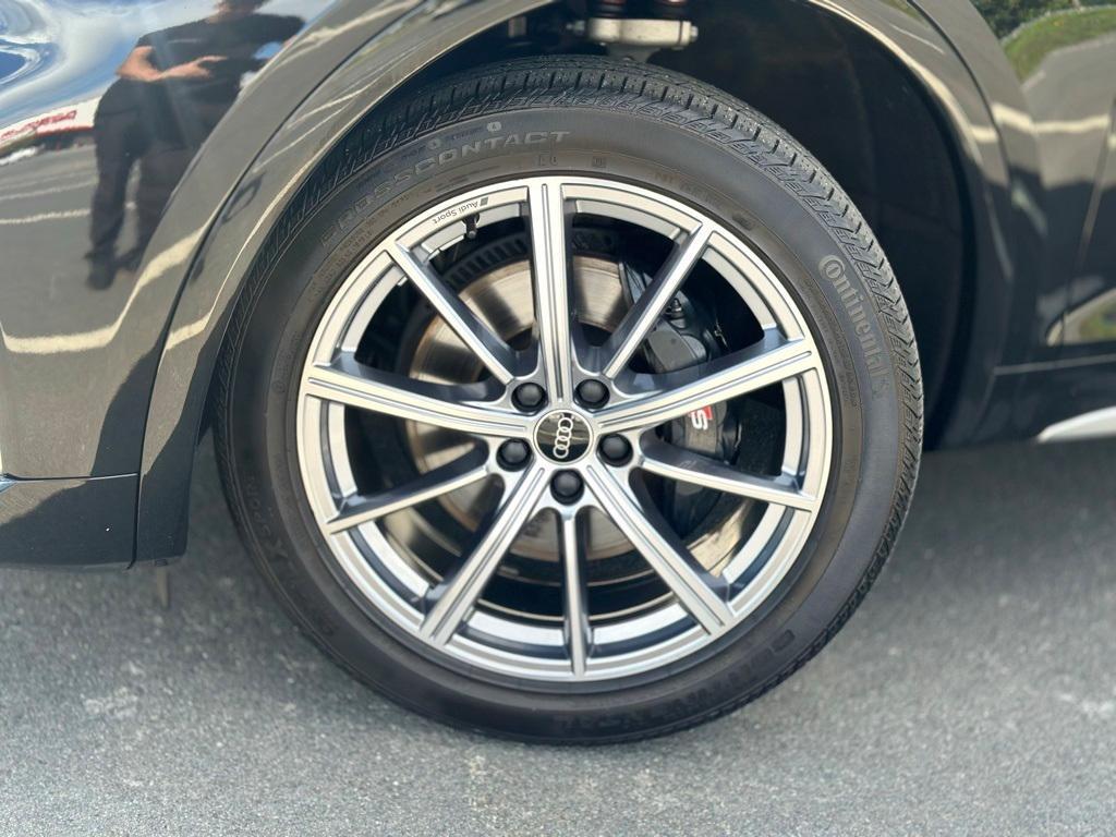 used 2022 Audi SQ5 car, priced at $39,750