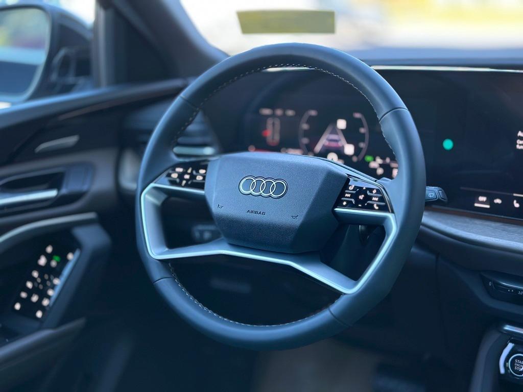 new 2025 Audi Q5 car, priced at $62,080