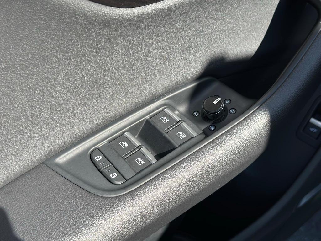 used 2021 Audi Q8 car, priced at $32,998