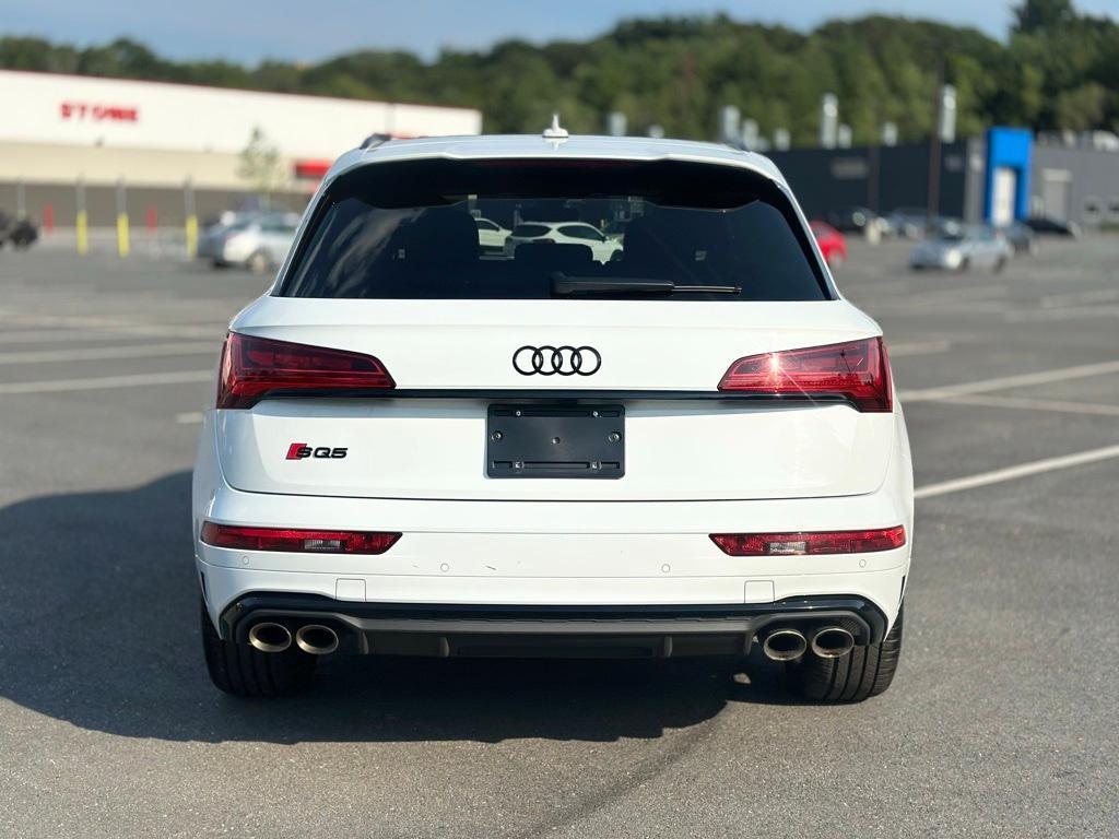used 2024 Audi SQ5 car, priced at $50,999