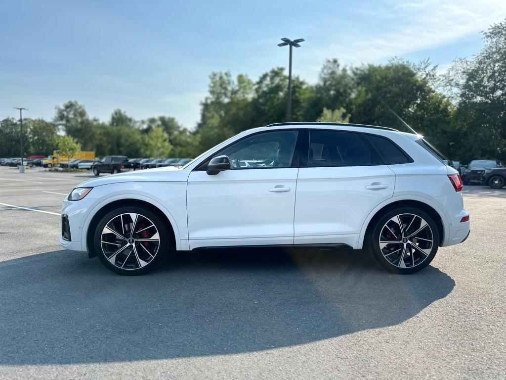 used 2024 Audi SQ5 car, priced at $50,999