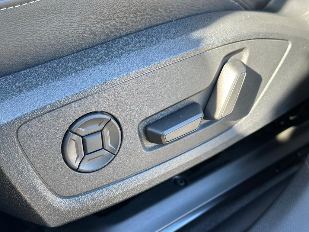 used 2024 Audi Q3 car, priced at $34,800