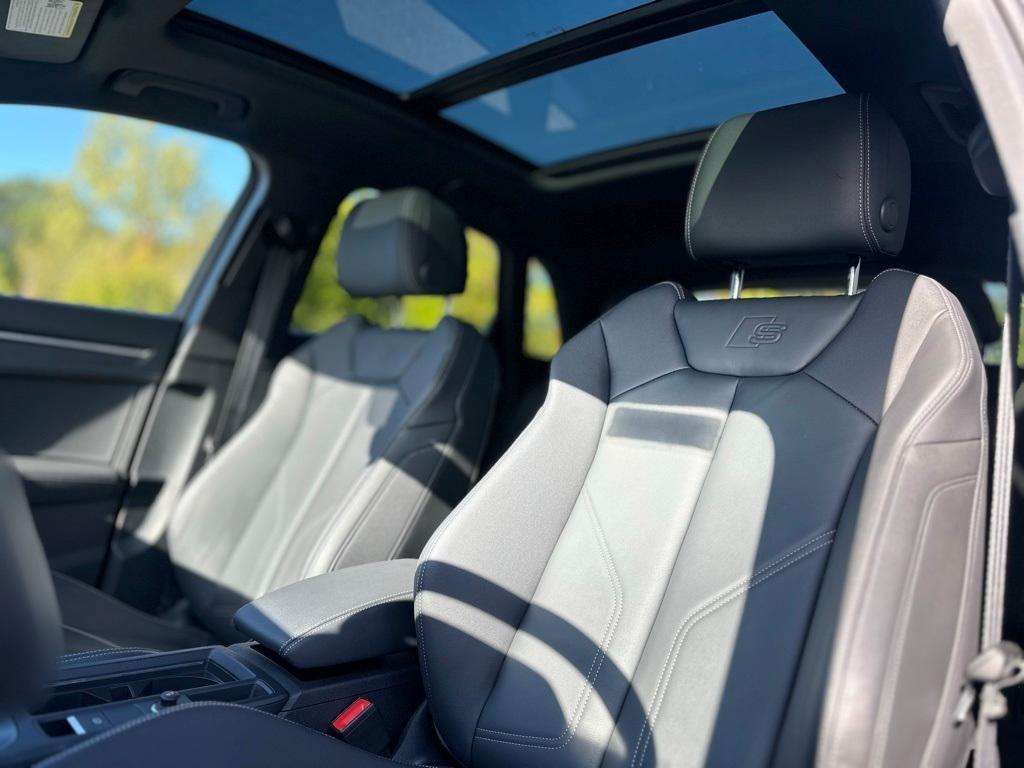 used 2024 Audi Q3 car, priced at $34,800