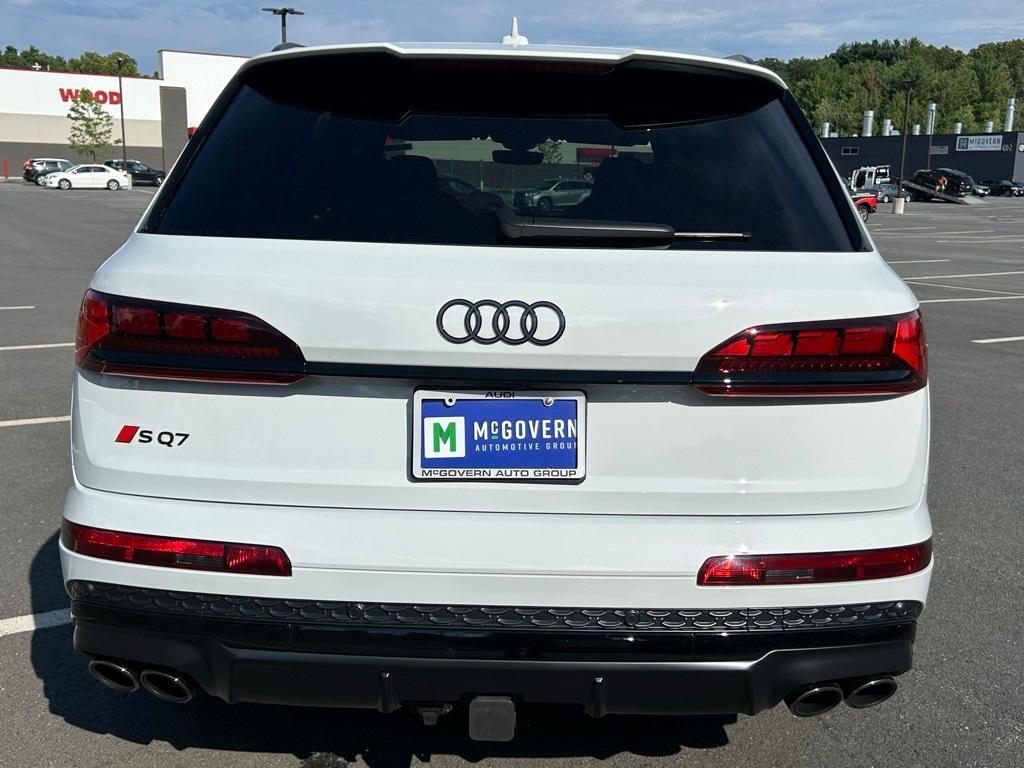 used 2025 Audi SQ7 car, priced at $89,550