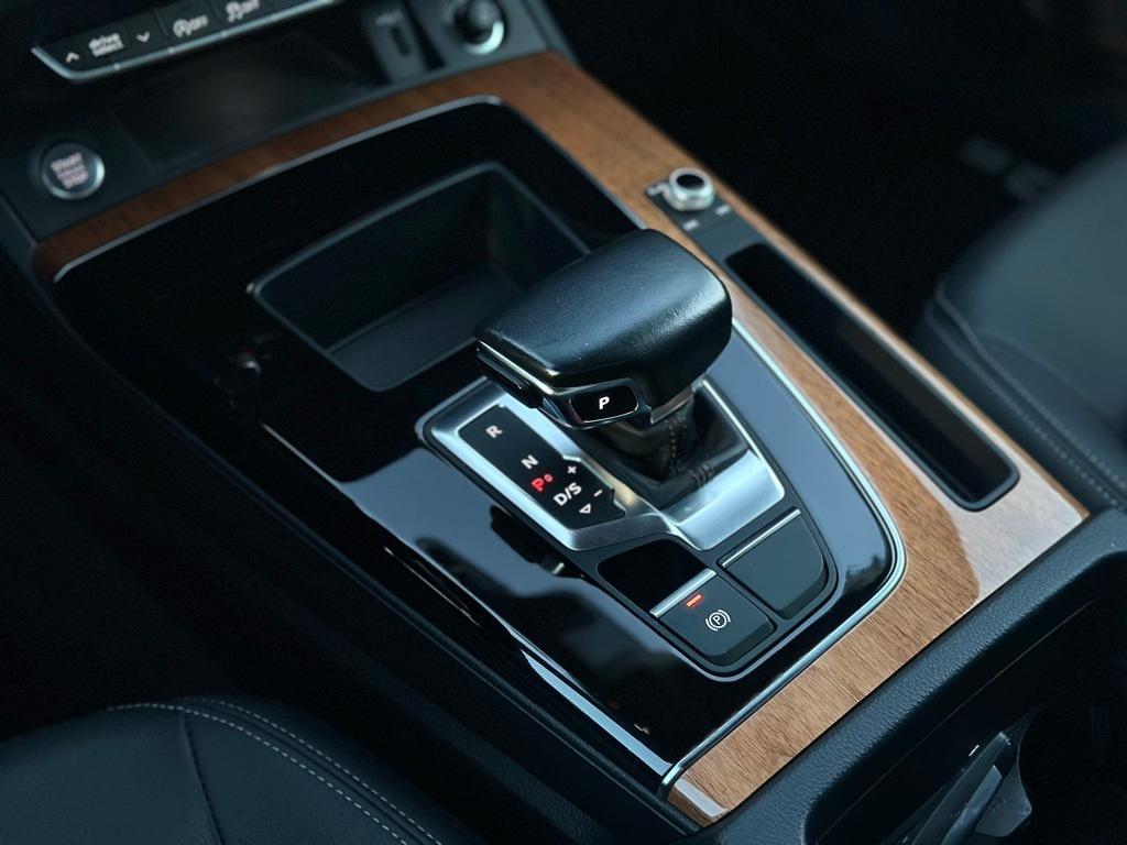used 2021 Audi Q5 car, priced at $25,999