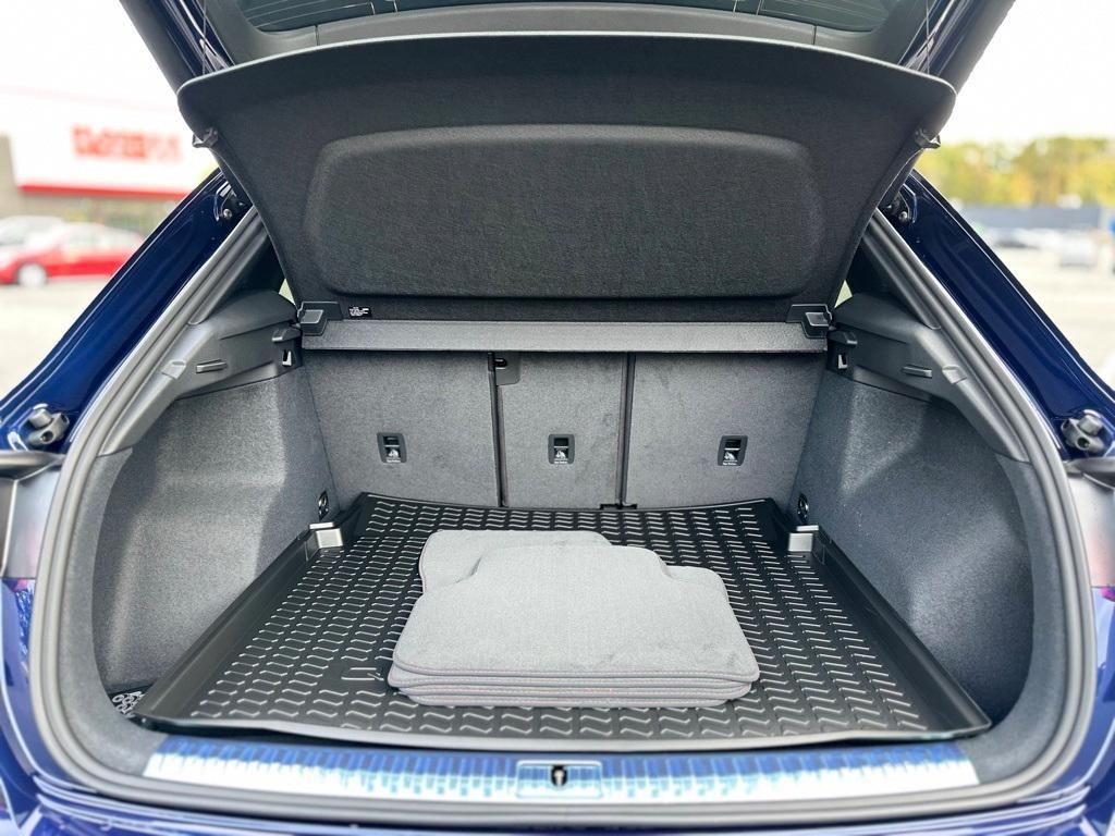 new 2025 Audi Q3 car, priced at $47,240