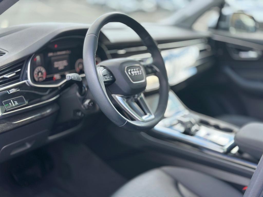 used 2022 Audi Q7 car, priced at $35,749