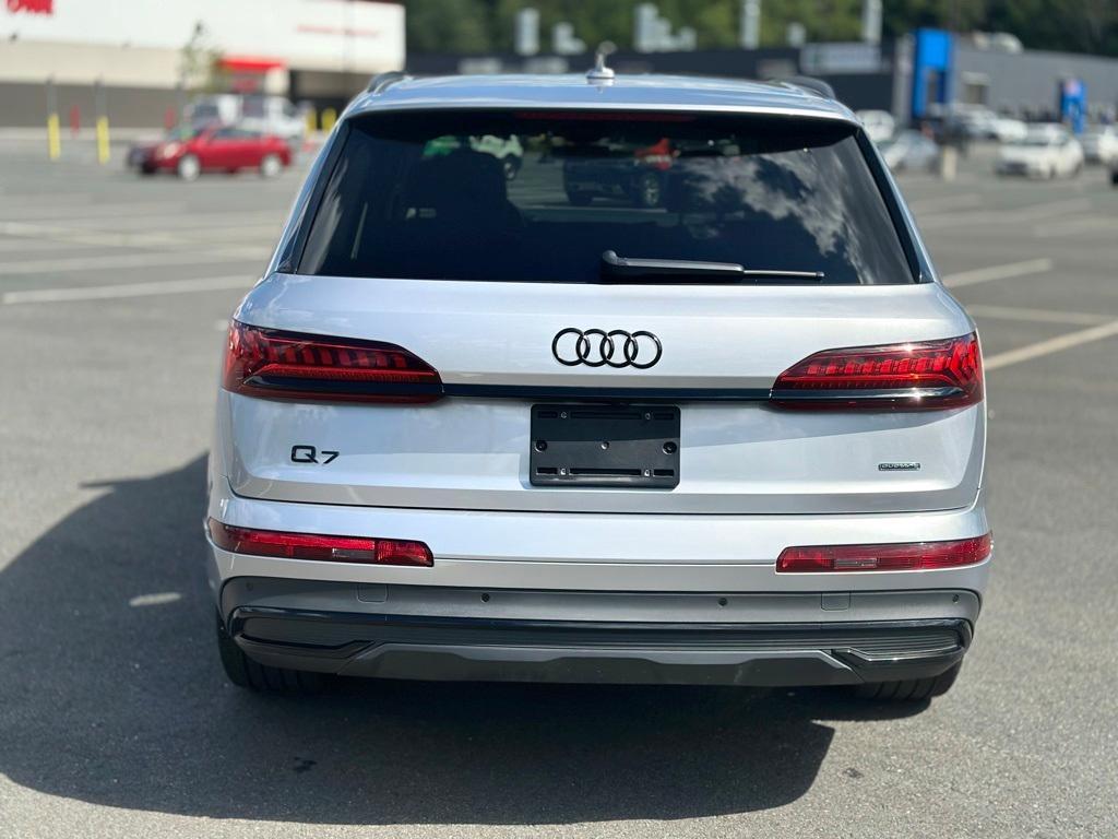 used 2022 Audi Q7 car, priced at $35,749