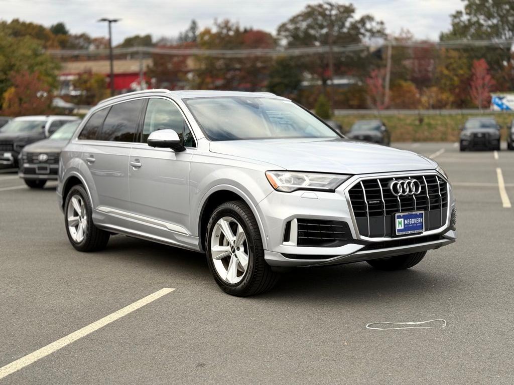 used 2022 Audi Q7 car, priced at $40,899
