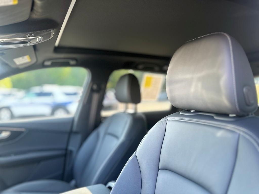 used 2025 Audi Q7 car, priced at $53,999