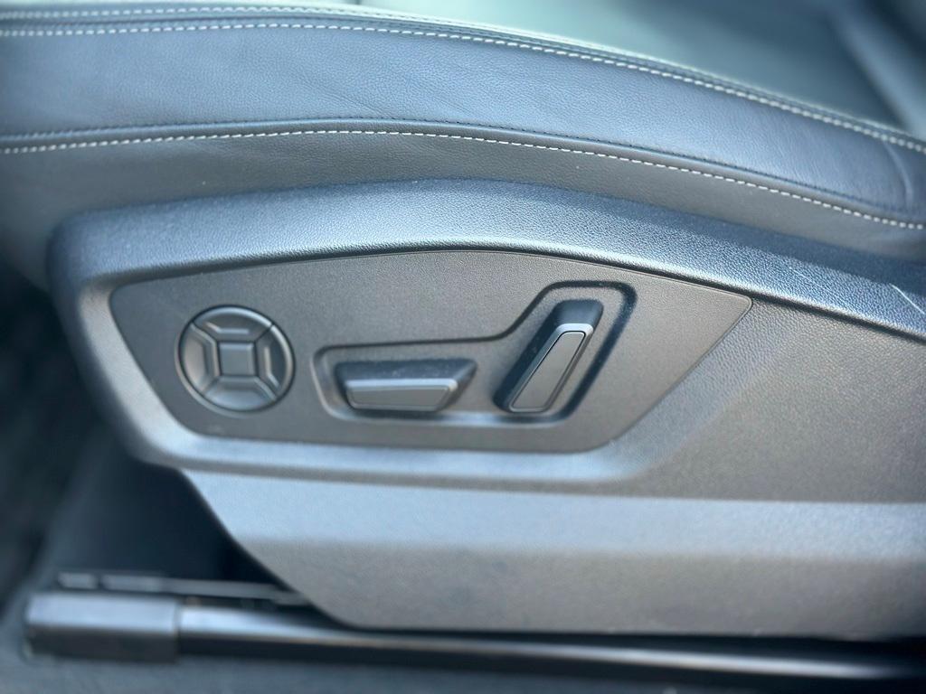 used 2025 Audi Q7 car, priced at $53,999