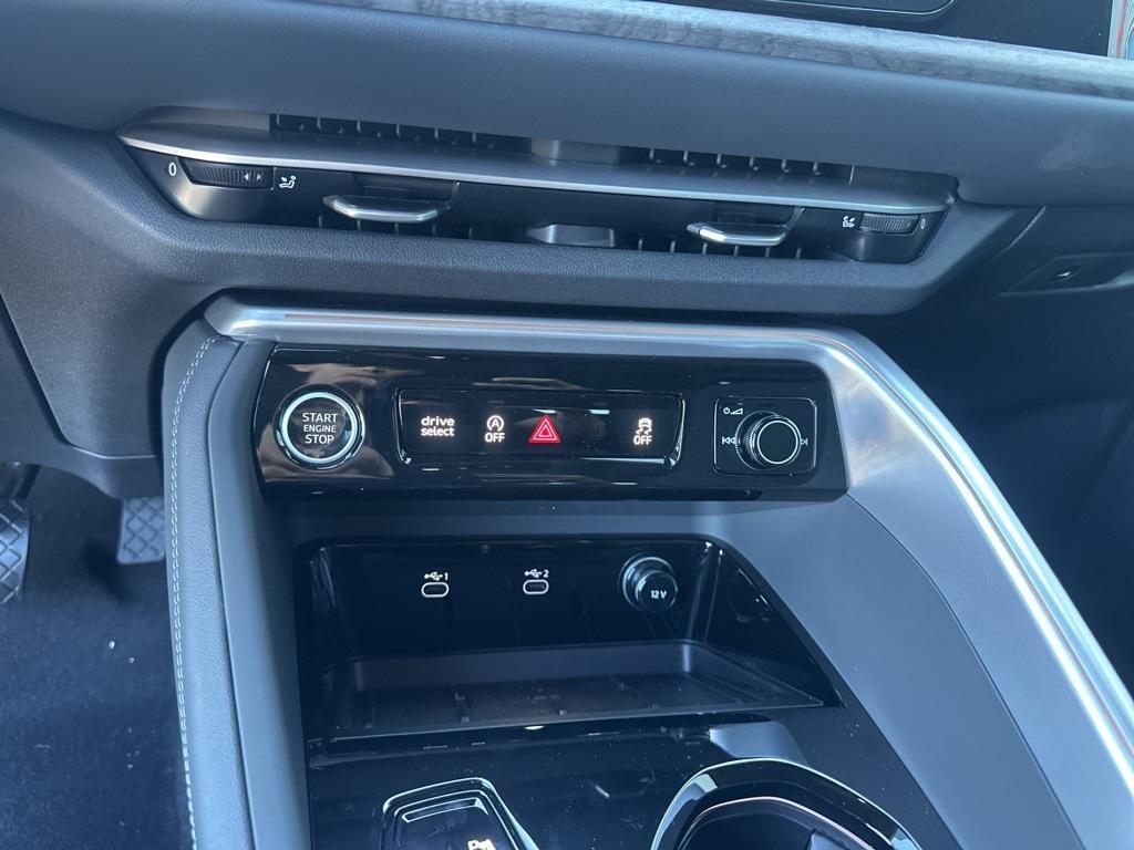 new 2025 Audi Q5 car, priced at $57,905
