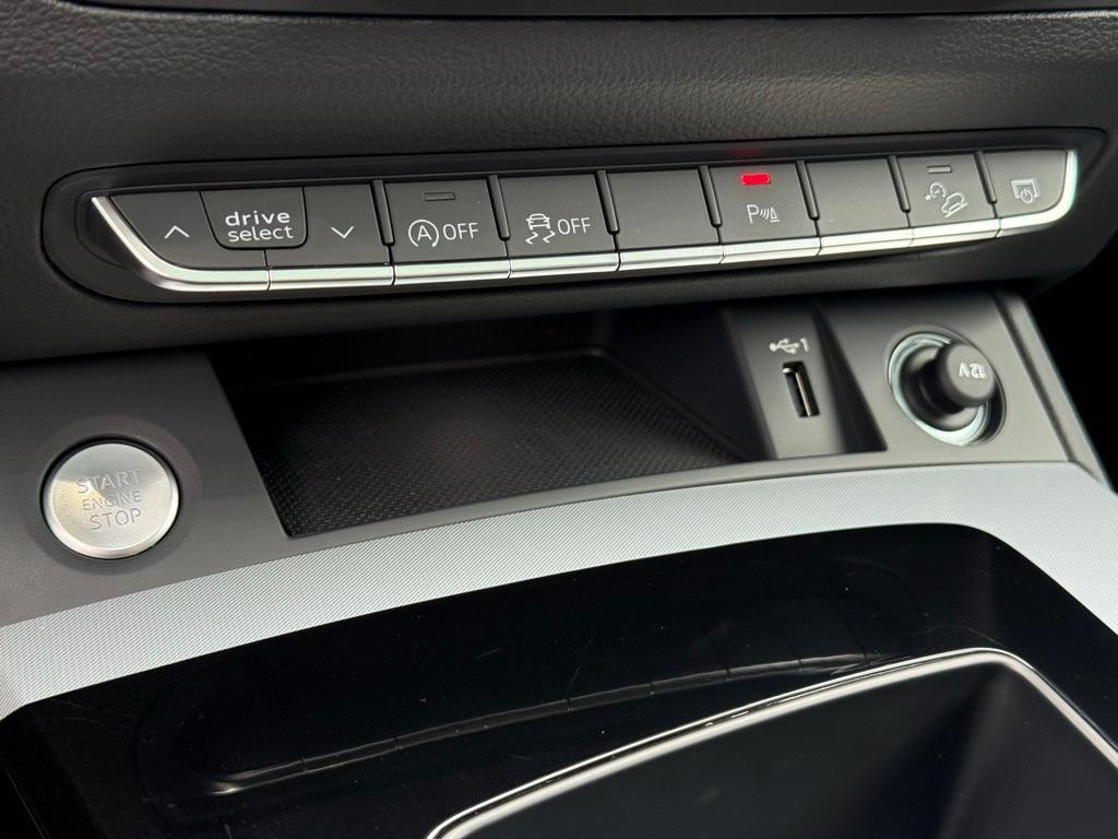 used 2025 Audi Q5 car, priced at $41,840