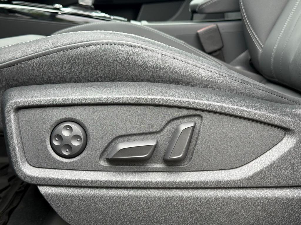 used 2025 Audi Q5 car, priced at $41,840