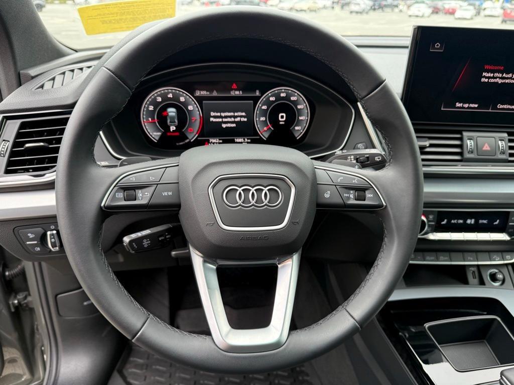 used 2025 Audi Q5 car, priced at $41,840